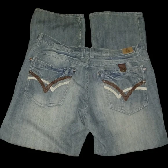 Nostic Jeans - Picture 3 of 8